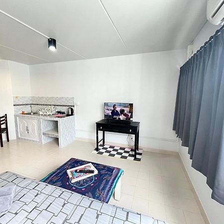 Lively Popular C3-C9 Impact Apartment Nonthaburi Exterior foto