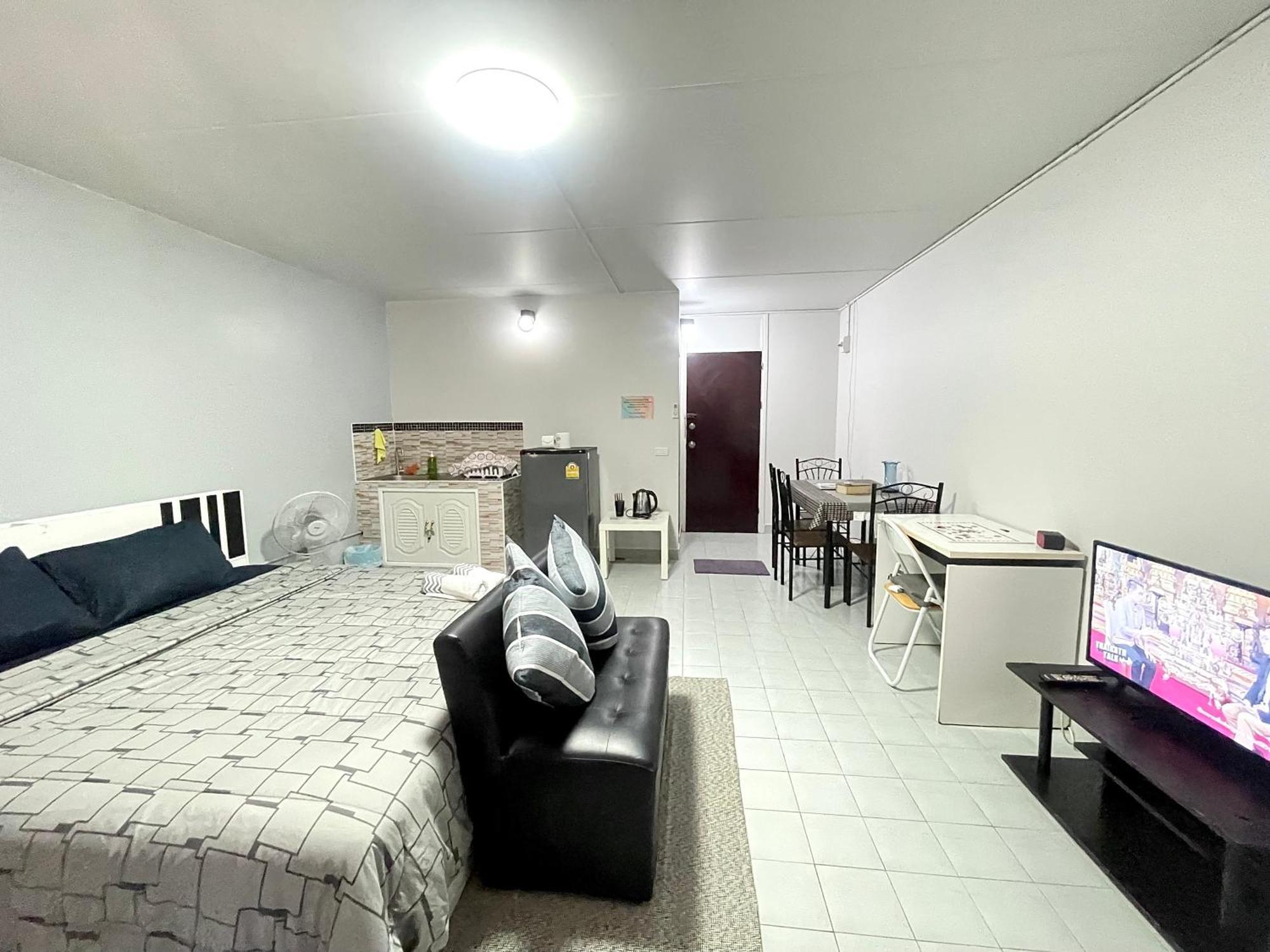 Lively Popular C3-C9 Impact Apartment Nonthaburi Exterior foto